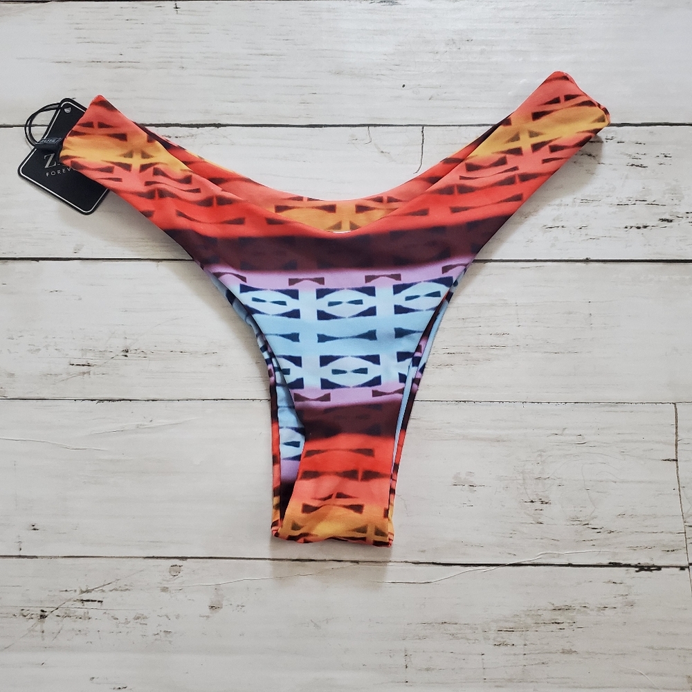 Nwt Zaful high cut bikini bottoms abstract ombre size 4 Muli Color Very High Cut